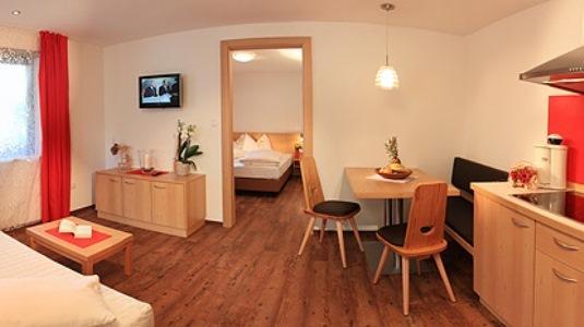 Apart-hotel Rainer 3*